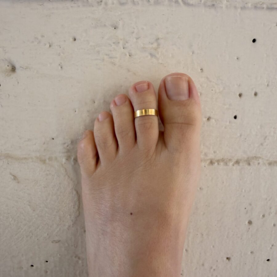 Wide Gold Toe Ring - Φαρδύ Χρυσό Δαχτυλίδι Ποδιού
